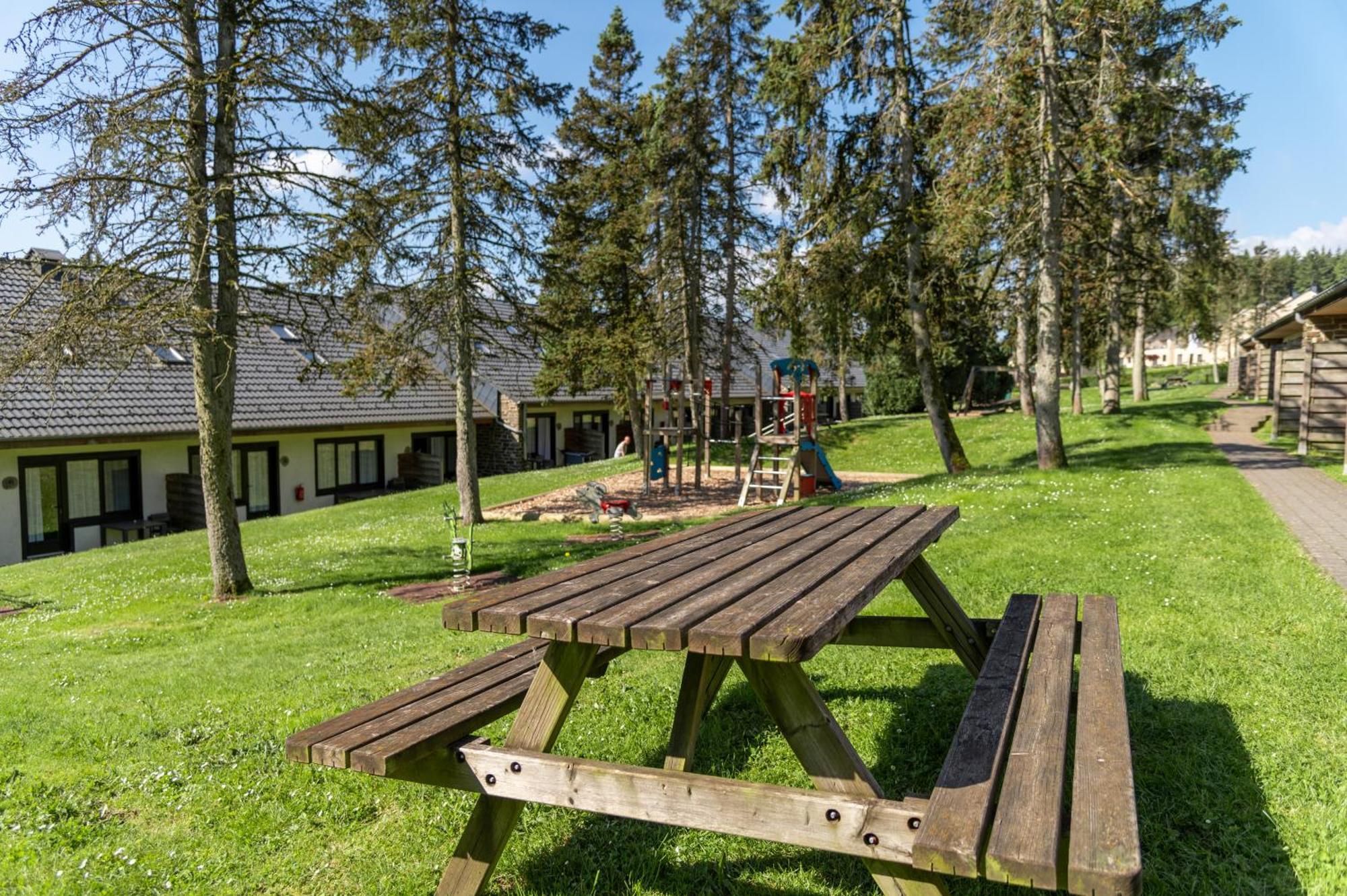 La Sapiniere Villa Hosingen Eksteriør billede